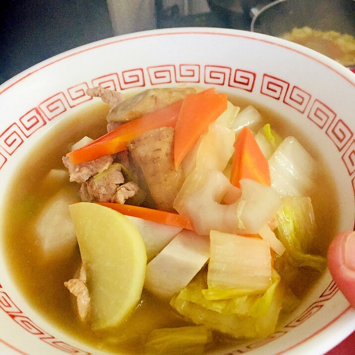 今日のおかず 豚汁 レシピ 作り方 By 路地裏食堂 串揚げ始めました 予約受付中 楽天レシピ 今日のおかず 豚汁 レシピ 作り方 By 路地裏食堂 串揚げ始めました 予約受付中 楽天レシピ